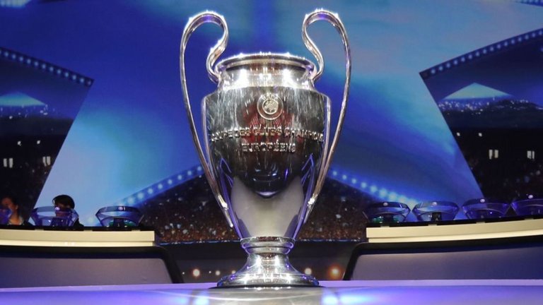 The formula granting a ticket for Champions and Europa League